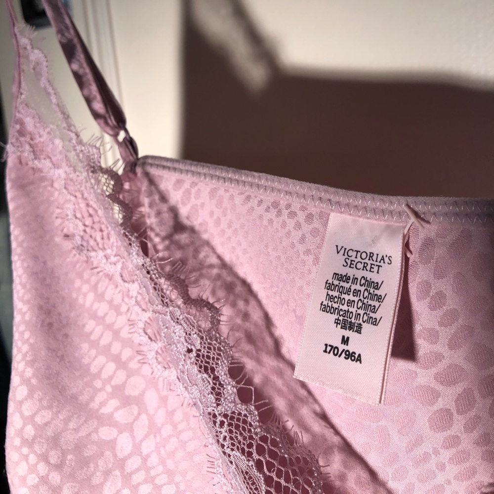 VICTORIA SECRET CAMISOLE - Picture 3 of 3